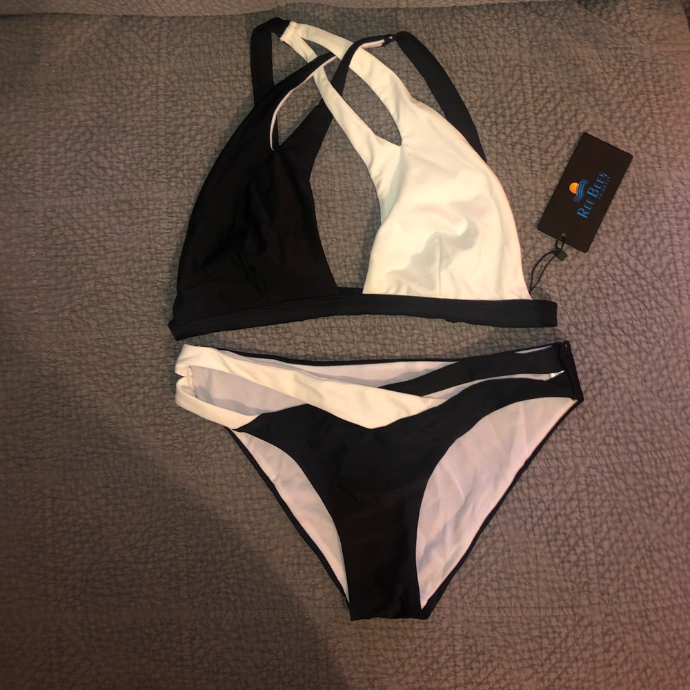 ReeBee’s Bikini Set
